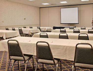 Ramada Fairview Heights 호텔 시설 사진