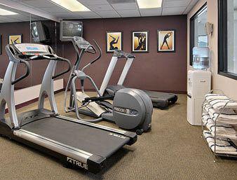Ramada Fairview Heights 호텔 시설 사진